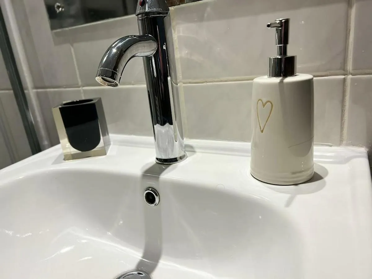 The Apple Chamber Self Contained Apartment Doncaster Birleşik Krallık